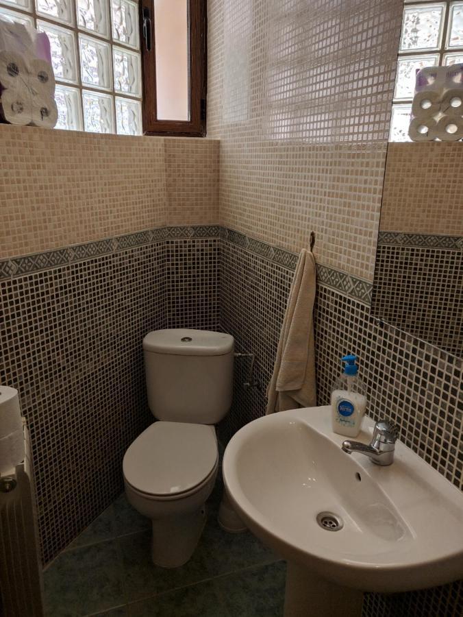 Vivienda Compartida Con Ambiente Familiar Apartamento Sesena Exterior foto